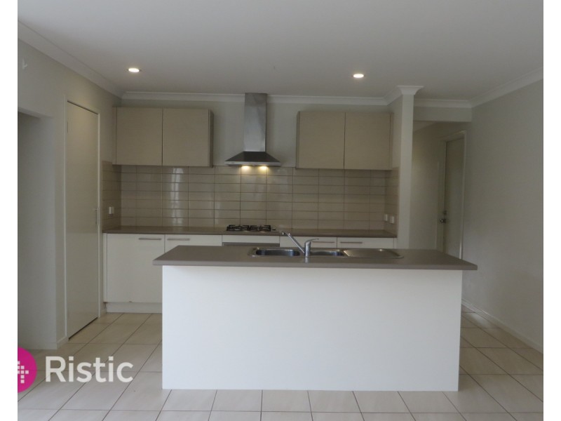 34 San Sisto Green, Mernda VIC 3754