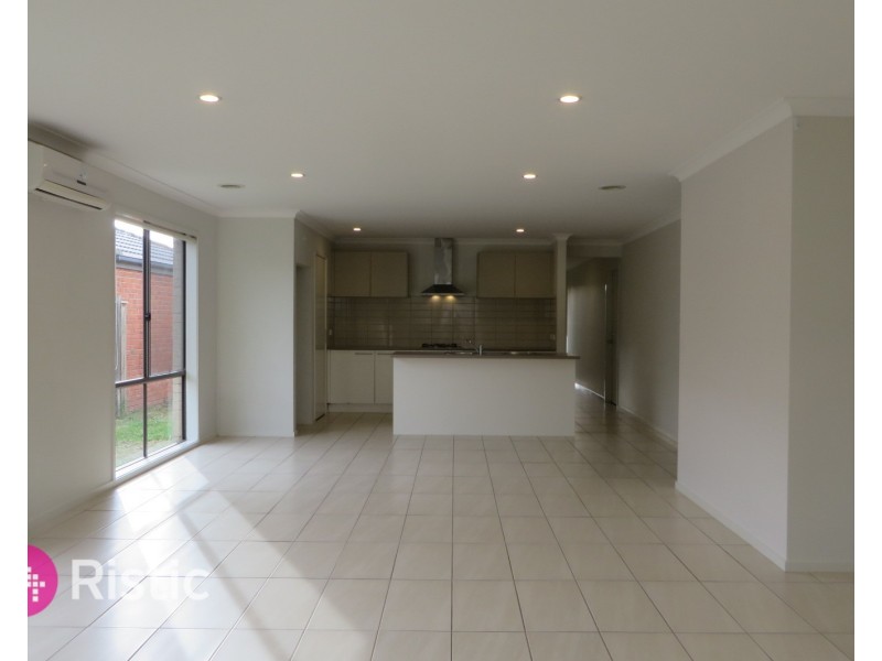 34 San Sisto Green, Mernda VIC 3754