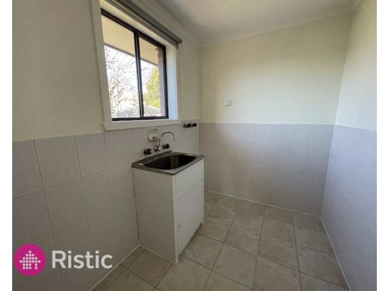 74 Moorhead Drive, Mill Park VIC 3082