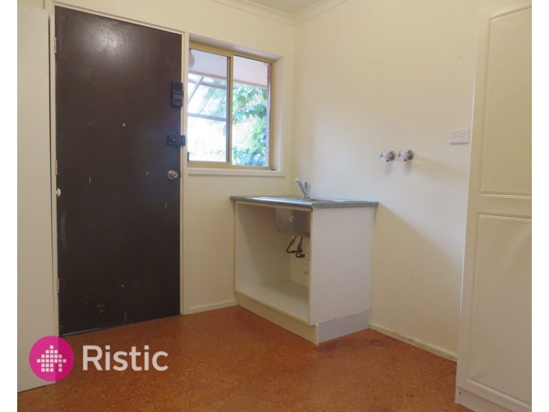 29 Macmeikan Street, Whittlesea VIC 3757