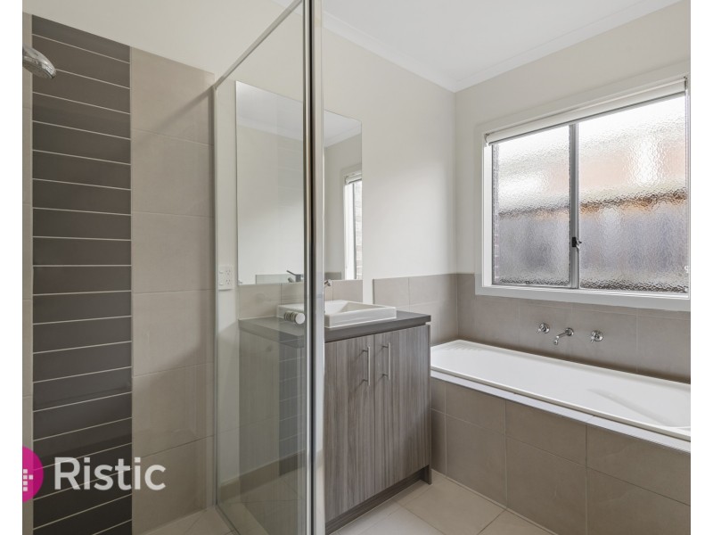 21 Cortona Grange, Mernda VIC 3754