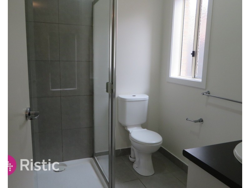 145 Webster Way, Pakenham VIC 3810