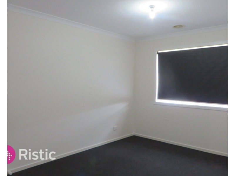 145 Webster Way, Pakenham VIC 3810