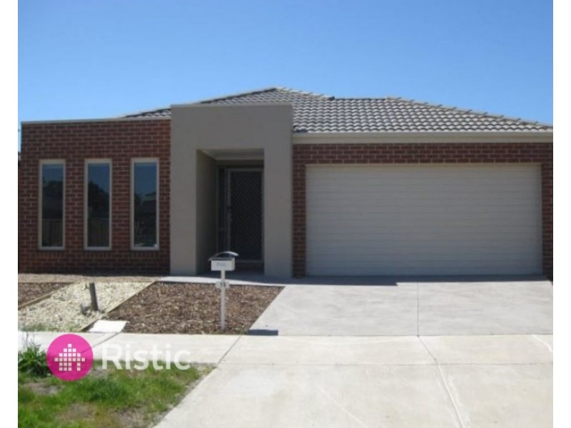 15 Breakwater Drive, Doreen VIC 3754