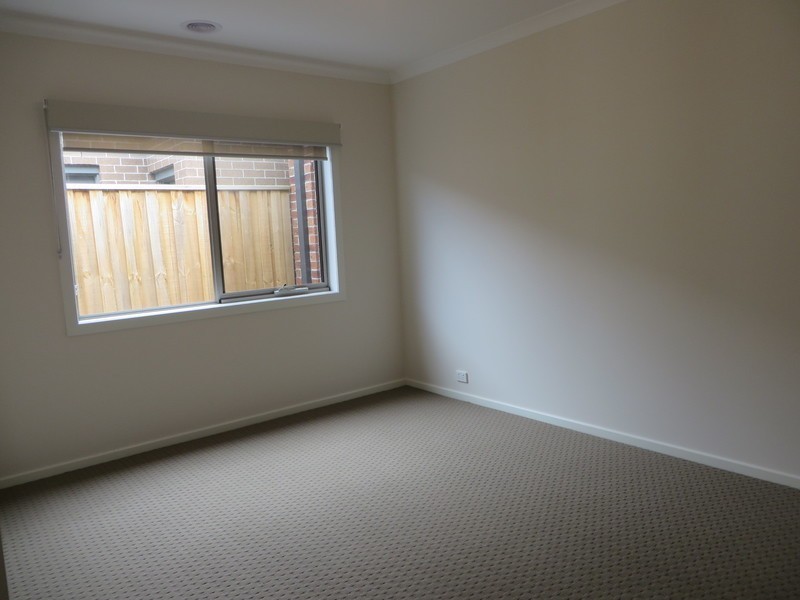 24 San Sisto Green, Mernda VIC 3754