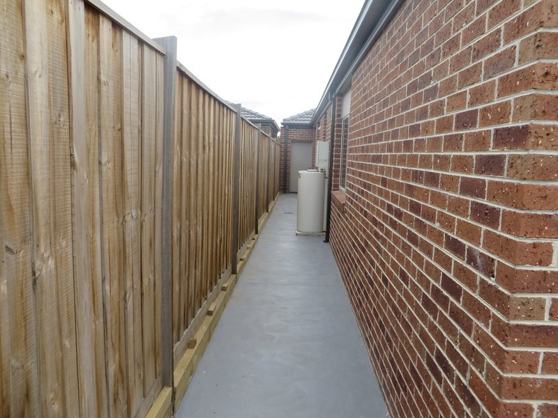 24 San Sisto Green, Mernda VIC 3754