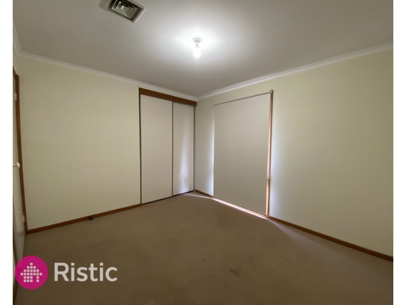 20 Grevillia Drive, Mill Park VIC 3082