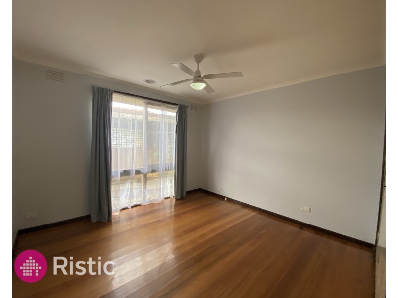 35 McDonalds Road, Epping VIC 3076