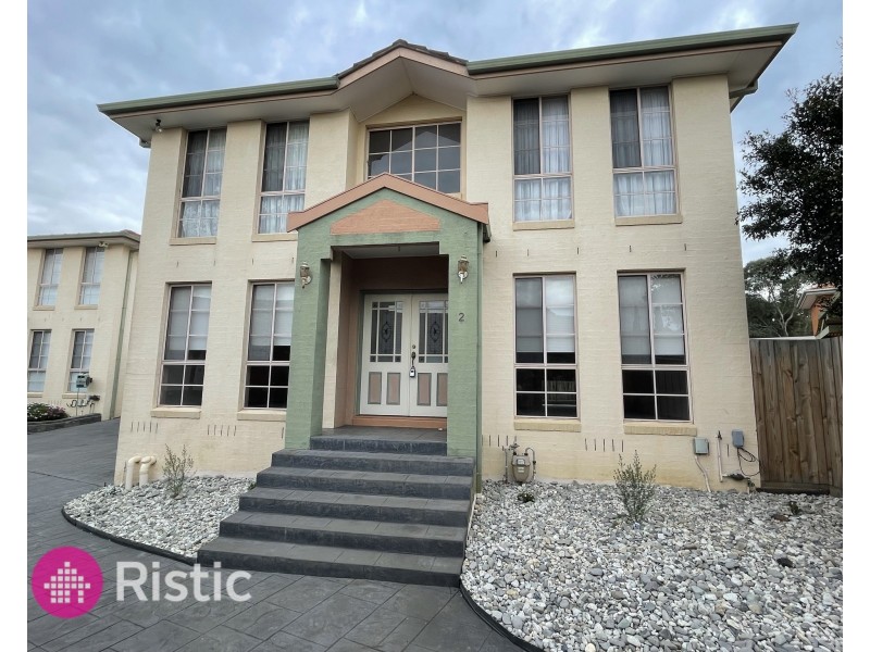 2/13 Mirbelia Crescent, Mill Park VIC 3082