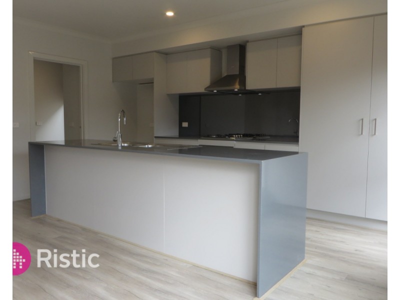 3 Atherton Walk, Doreen VIC 3754