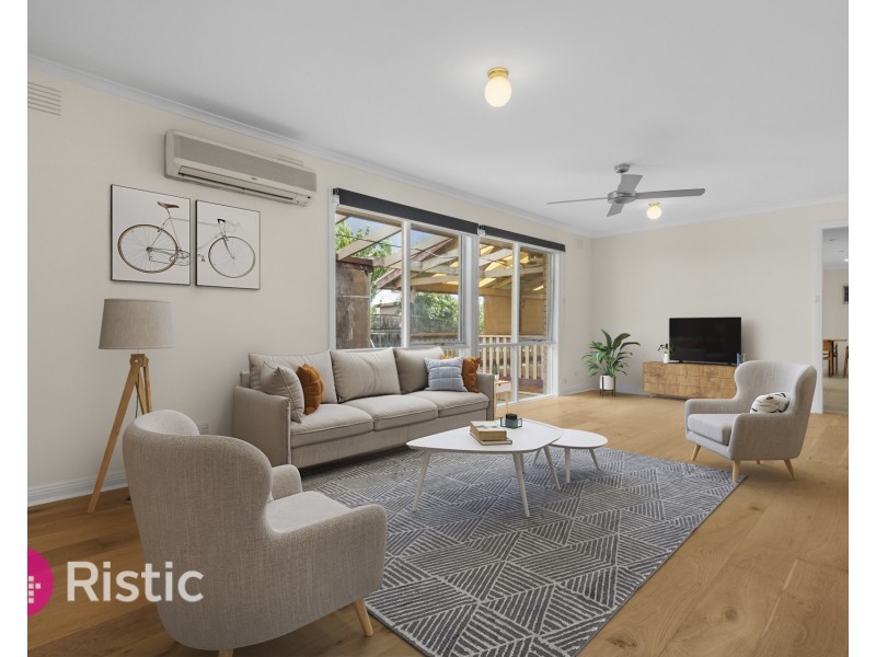 13 Springfield Court, Mill Park VIC 3082