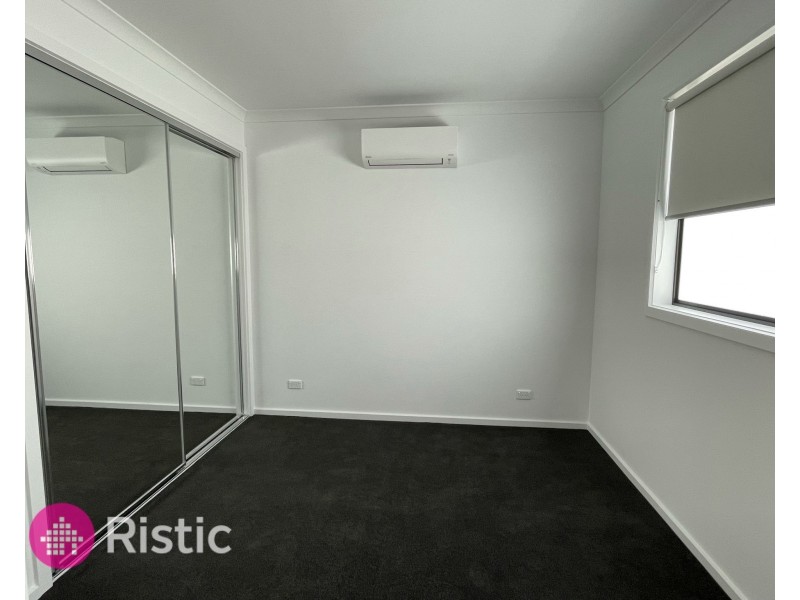 9 Combienbar Street, Wollert VIC 3750