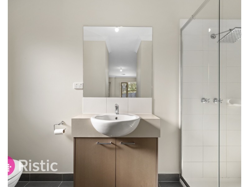 43 Senecio Drive, Doreen VIC 3754