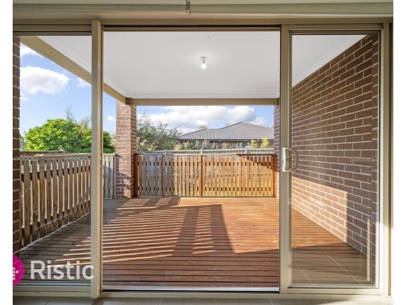 43 Senecio Drive, Doreen VIC 3754