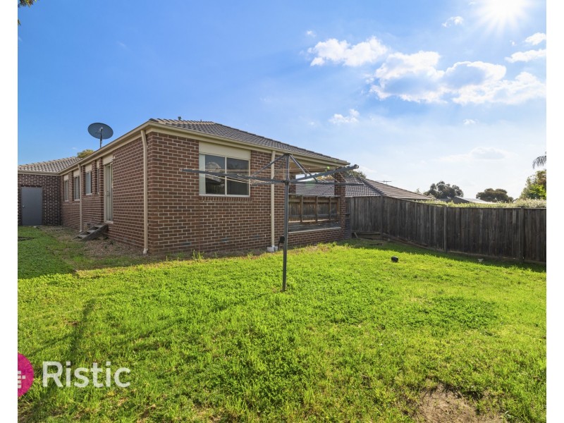 43 Senecio Drive, Doreen VIC 3754