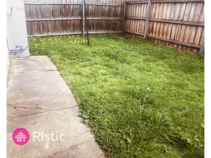 4/9 Ostia Court, Thomastown VIC 3074