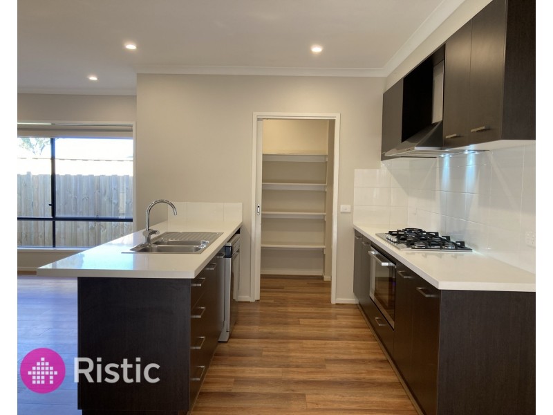 48 Woodcrest Way, Wollert VIC 3750