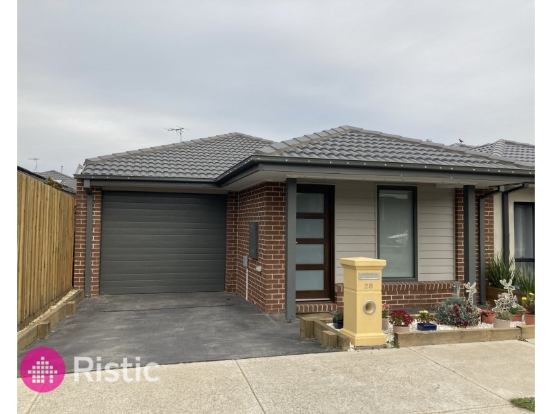 28 Odette Way, South Morang VIC 3752