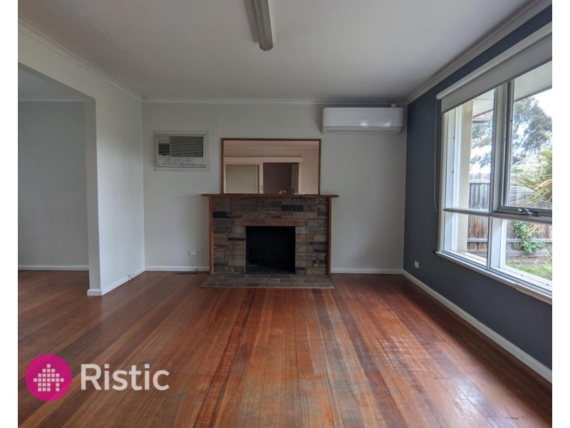 19 Memorial Avenue, Epping VIC 3076