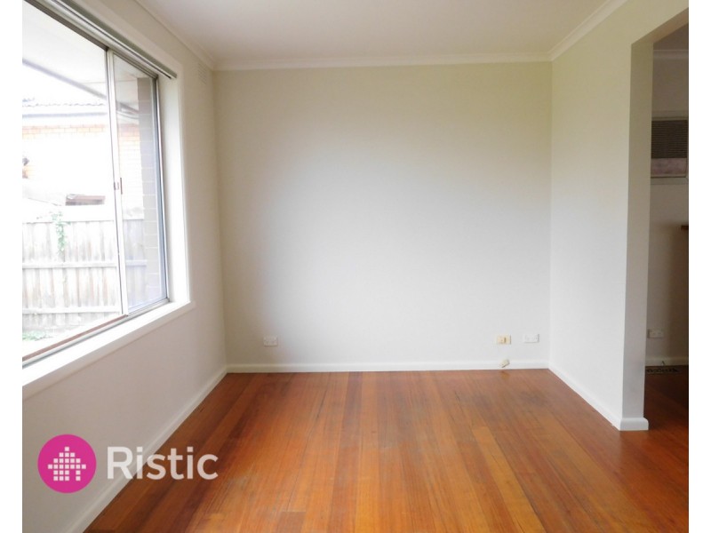 19 Memorial Avenue, Epping VIC 3076