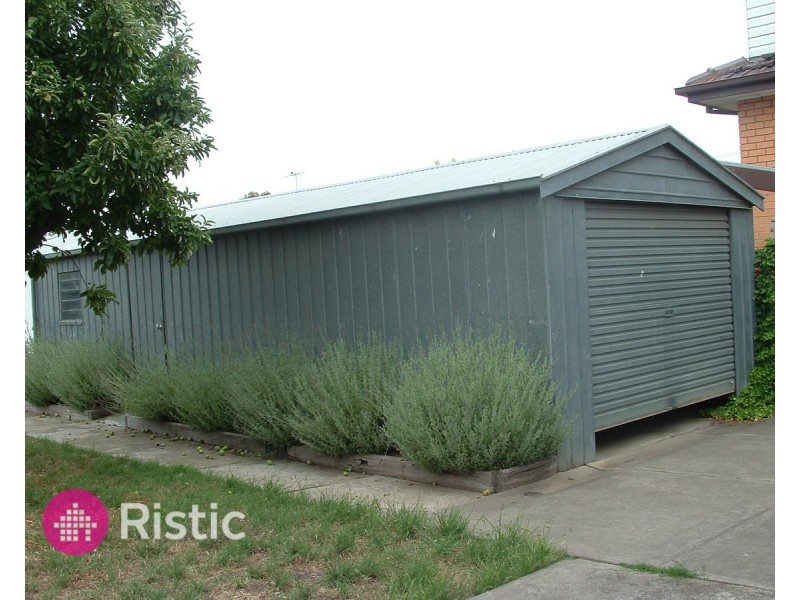 19 Memorial Avenue, Epping VIC 3076