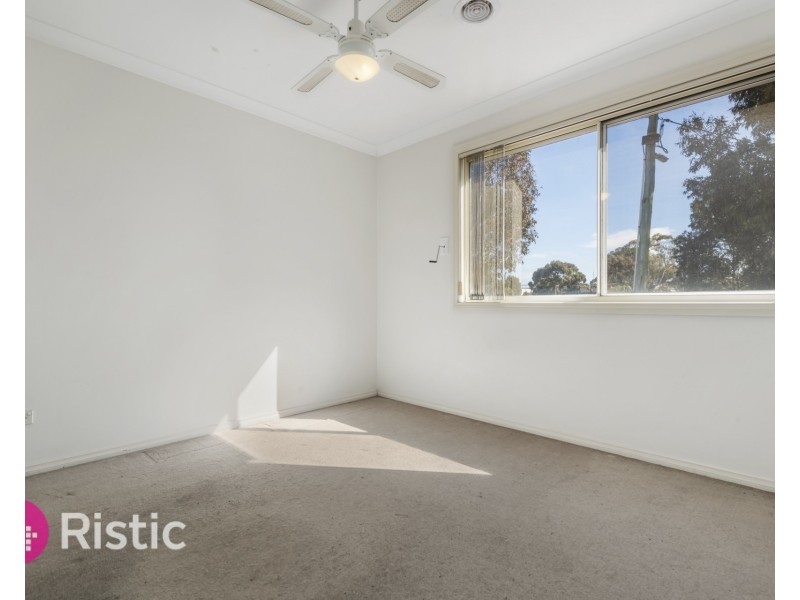 1/79 Rufus Street, Epping VIC 3076