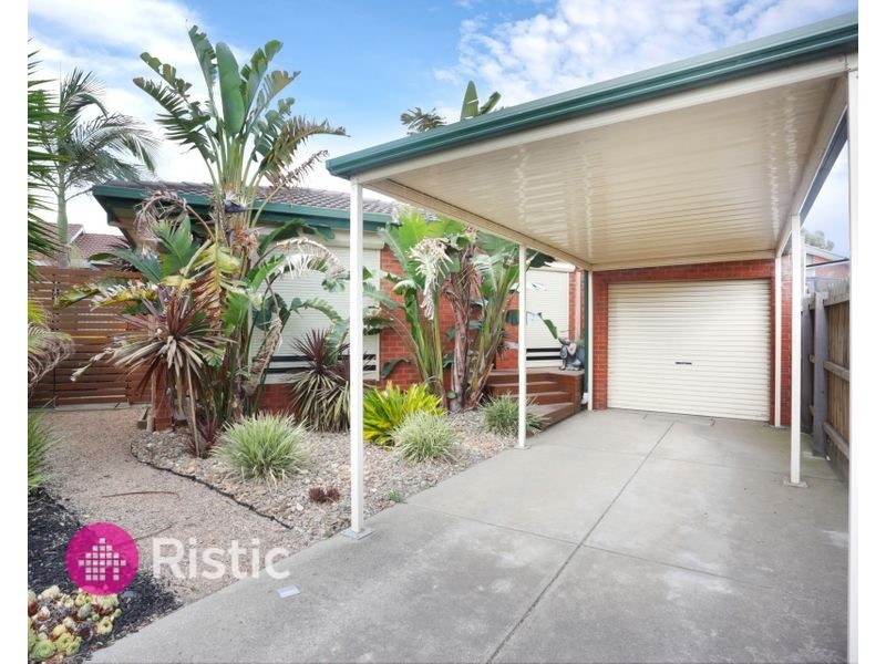 2/68 Northumberland Drive, Epping VIC 3076