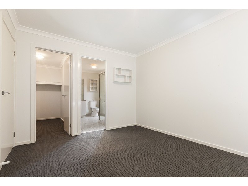 26 Succession Street, Doreen VIC 3754