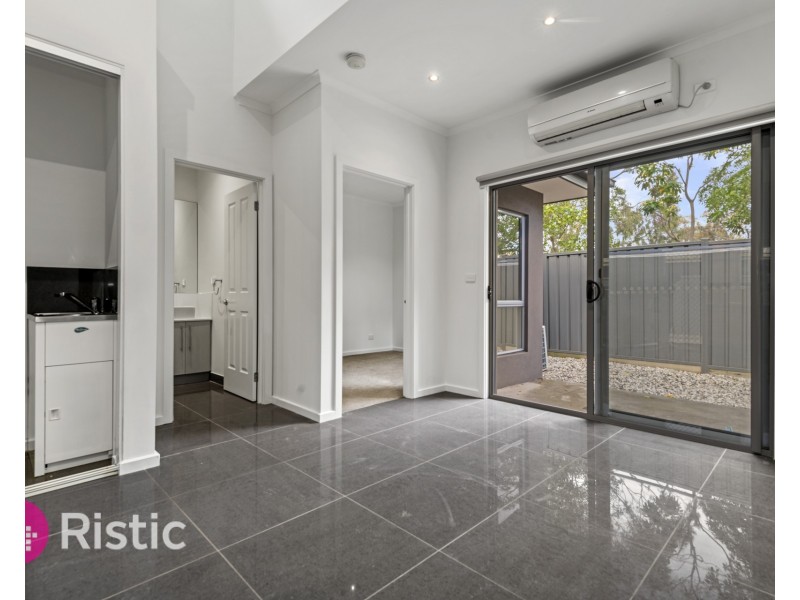 3/13 Hall Street, Epping VIC 3076