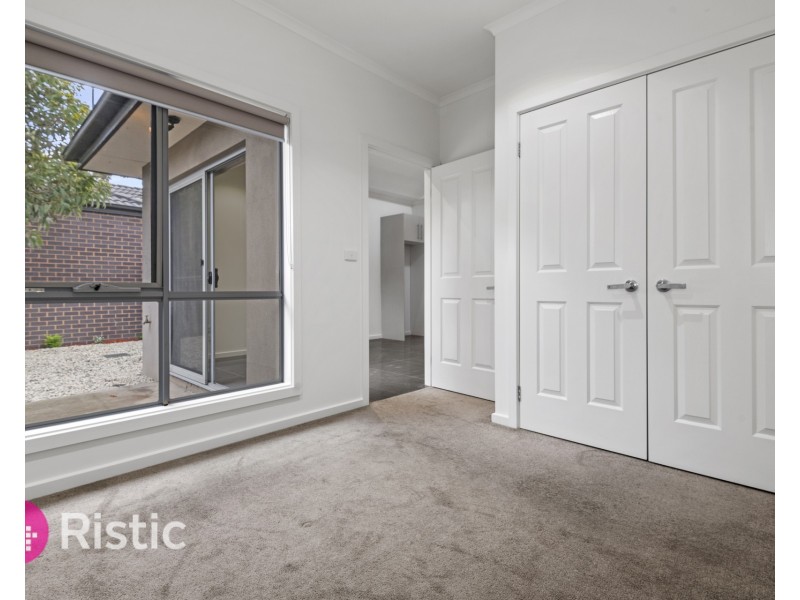 3/13 Hall Street, Epping VIC 3076