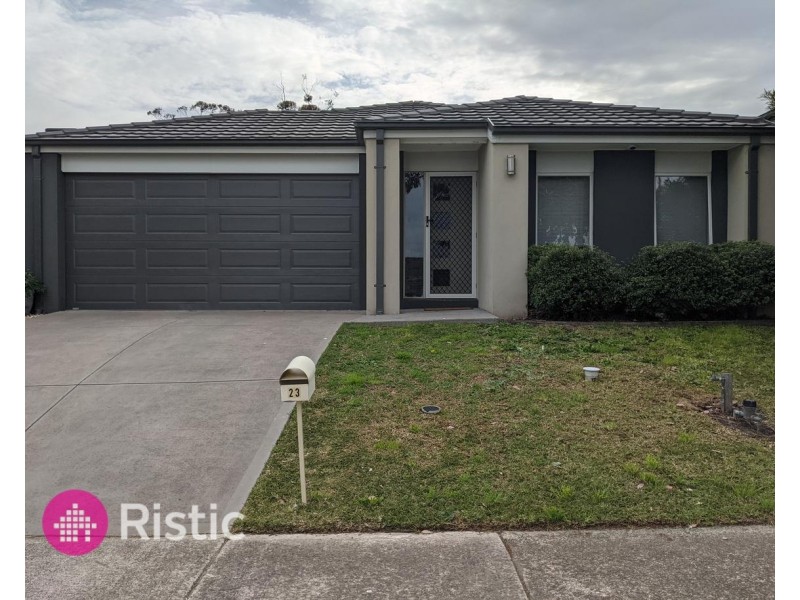 23 Peterborough Drive, Doreen VIC 3754