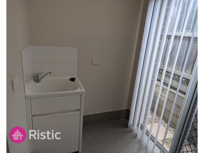 23 Peterborough Drive, Doreen VIC 3754