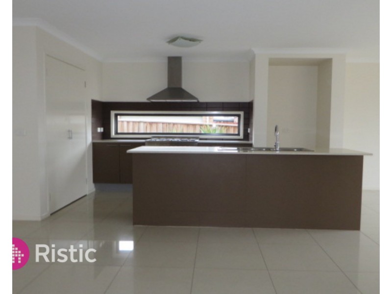 15 Hestia Court, South Morang VIC 3752