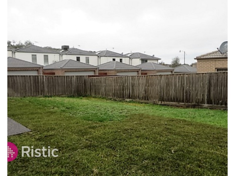 15 Hestia Court, South Morang VIC 3752