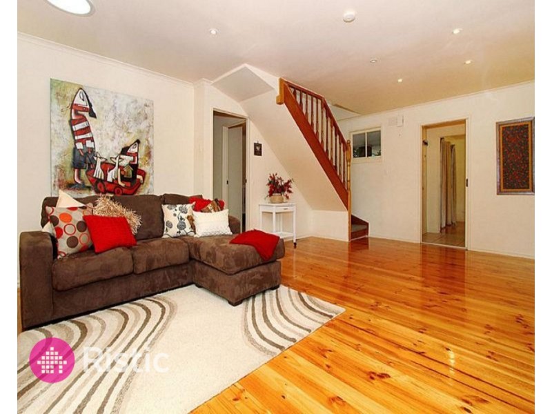 5 Ellerslie Court, Mill Park VIC 3082