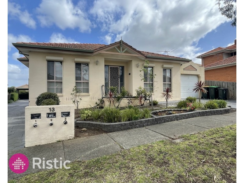 1/13 Mirbelia Crescent, Mill Park VIC 3082