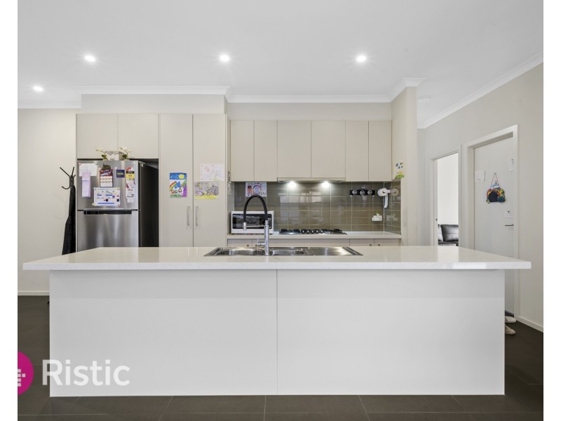 3 Vicarage Drive, Wollert VIC 3750