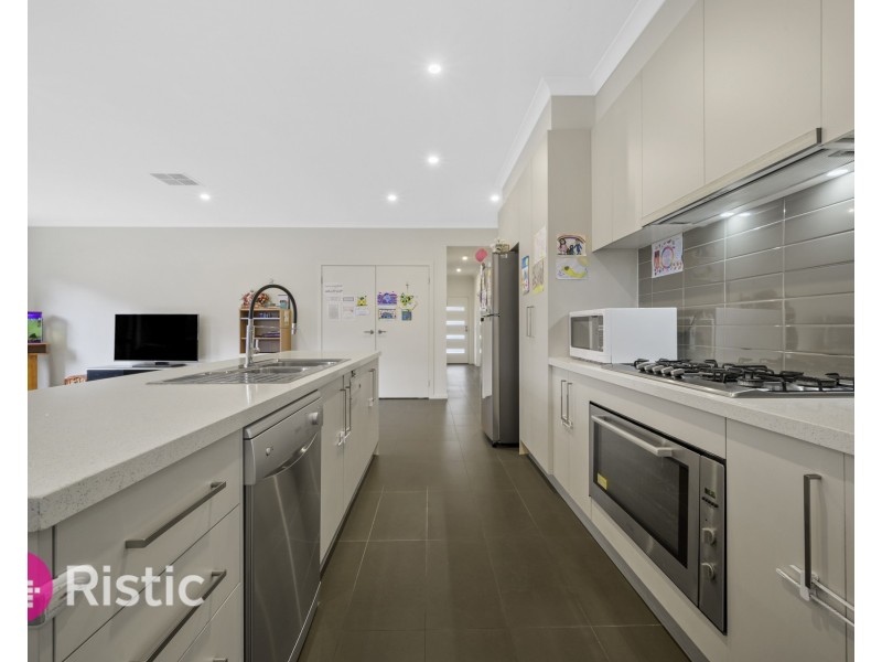 3 Vicarage Drive, Wollert VIC 3750
