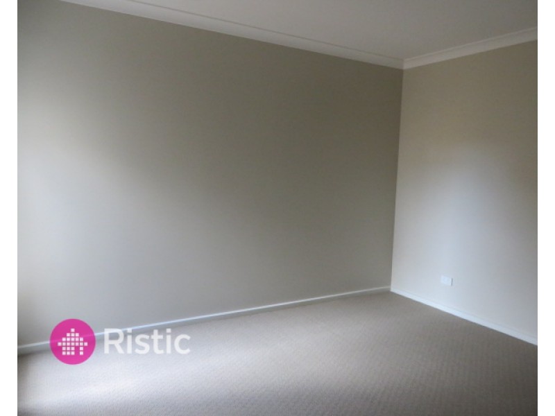 42 Sissinghurst Parade, Mernda VIC 3754