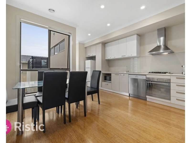 32B Middleton Drive, Point Cook VIC 3030