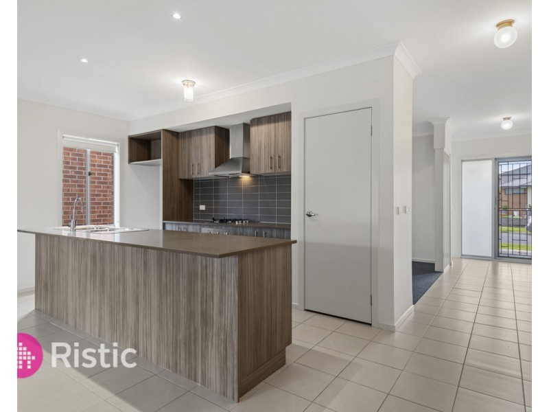 21 Cortona Grange, Mernda VIC 3754