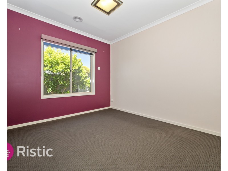 24 Tindales Road, Wollert VIC 3750