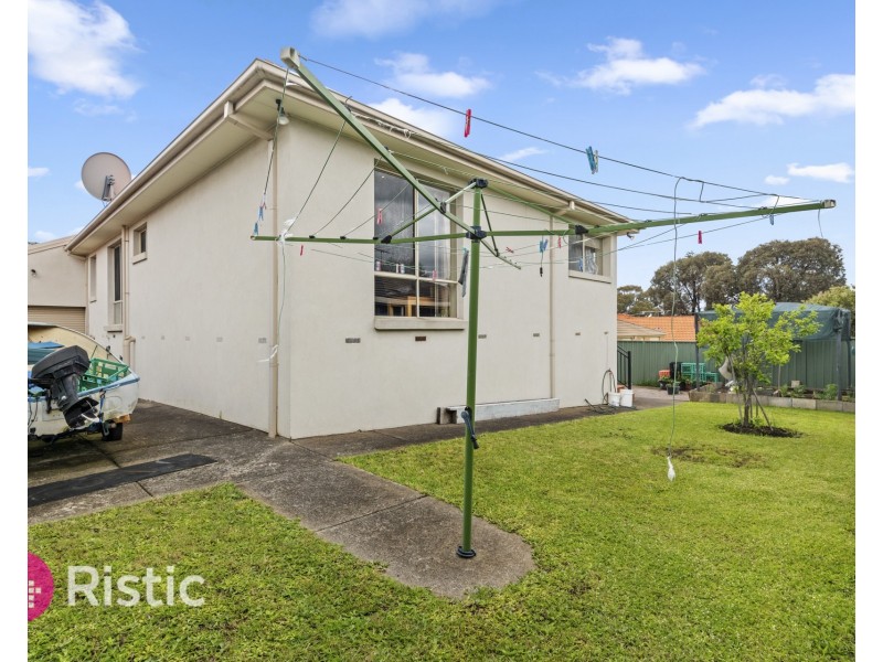 5 Australis Drive, Mill Park VIC 3082