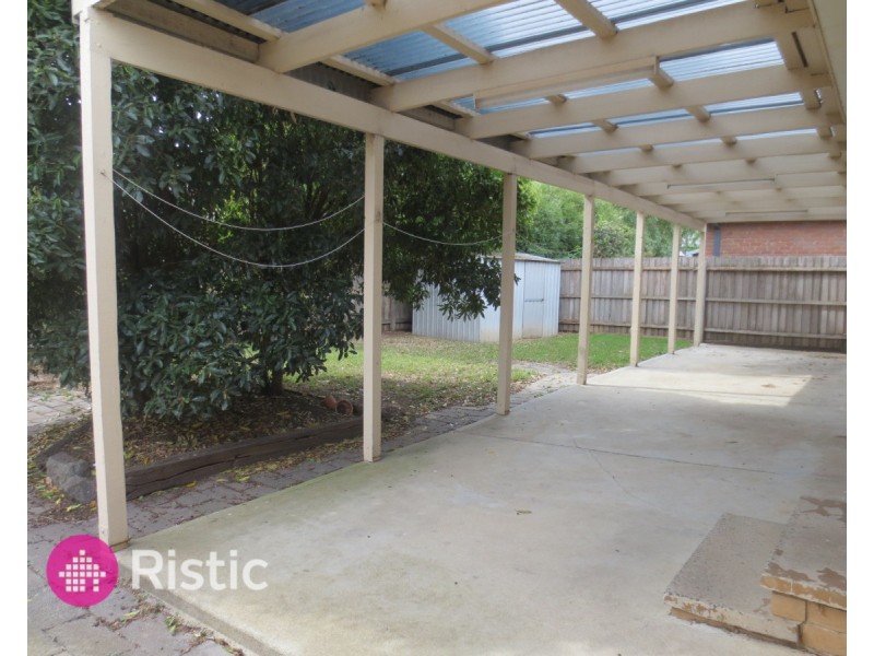 19 Savannah Crescent, Epping VIC 3076