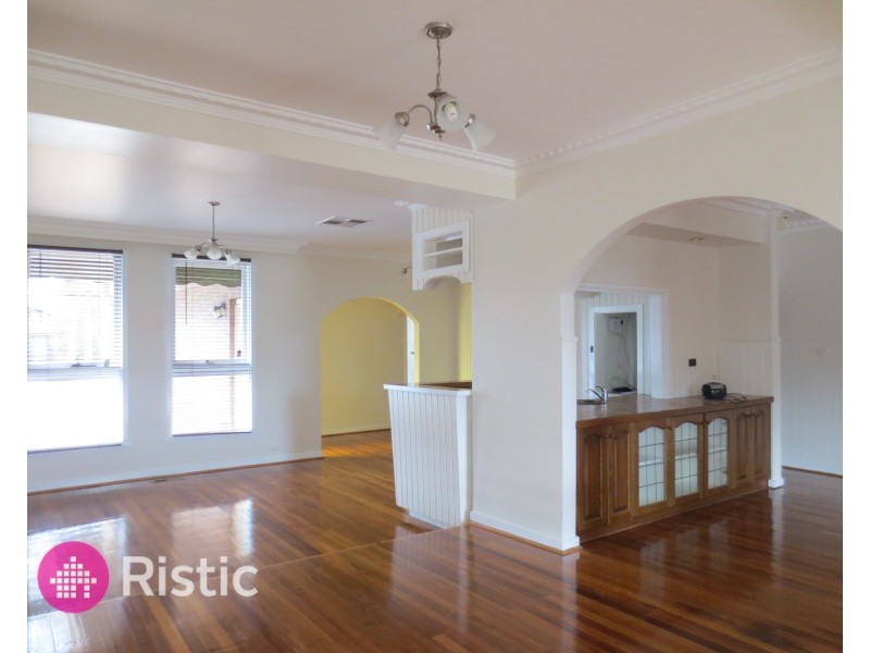 104 Mill Park Drive, Mill Park VIC 3082