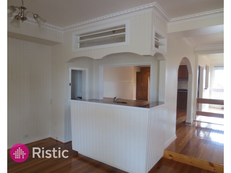 104 Mill Park Drive, Mill Park VIC 3082