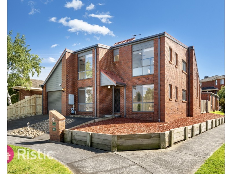 27 John Ryan Drive, South Morang VIC 3752