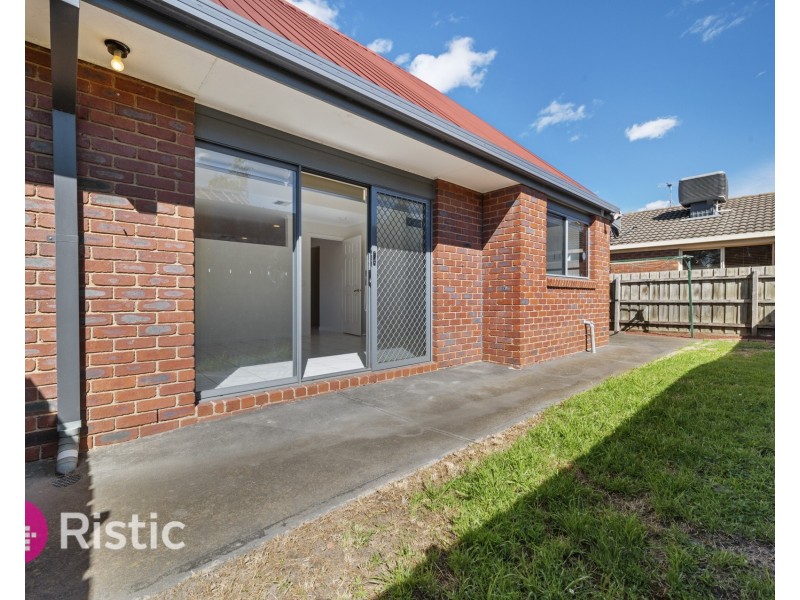27 John Ryan Drive, South Morang VIC 3752