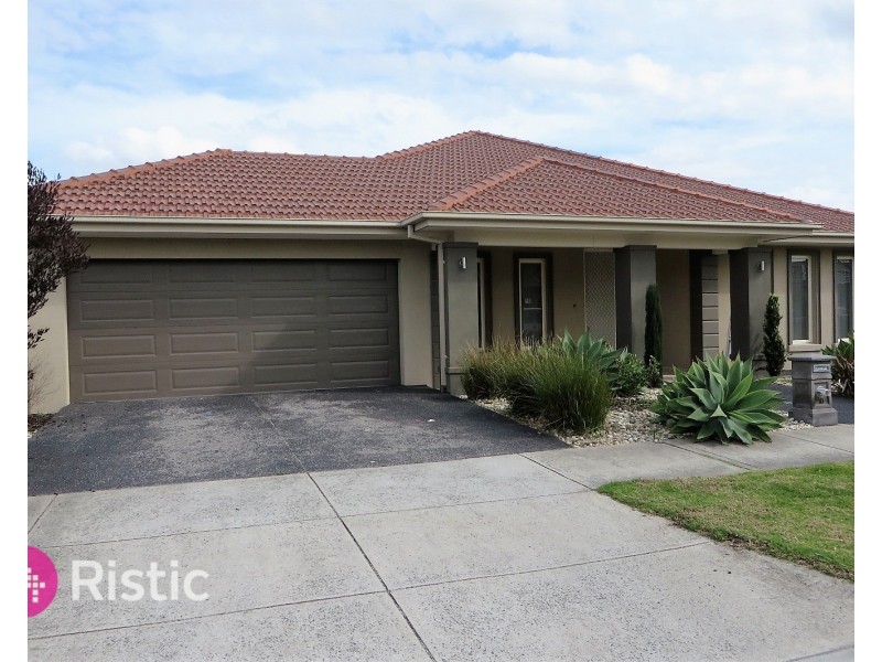 10 Prilep Heights, Lalor VIC 3075