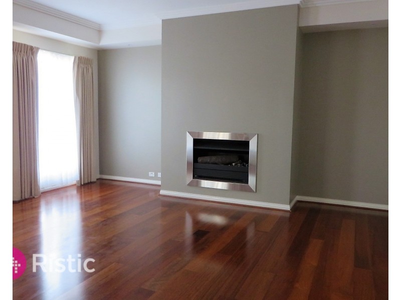 10 Prilep Heights, Lalor VIC 3075